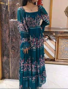 🛍️(Free Delivery) New Floral Maxi Dress⭐⭐⭐⭐⭐
