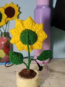 Sunflower Desk buddy