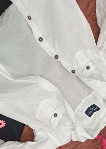 🚨SALE🚨White trendy shirt for girls &amp; boys