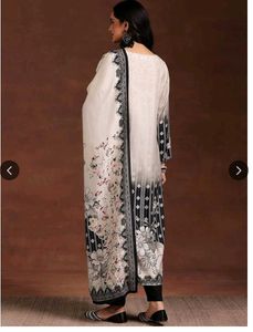 Libas Women Floral Printed Regular Kurta with Trou