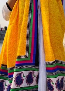 Ethnic Yellow Paisley Print Dupatta
