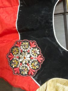 Golden Red Saree With Blouse