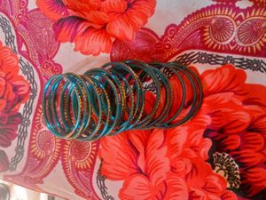 Lady Glass Bangle