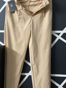 Women Straight Fit Pant