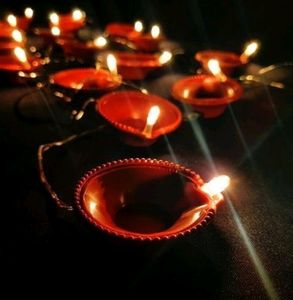 Combo Offer - Diya &amp; Heat Shaped String Light + Free Gift 🎁