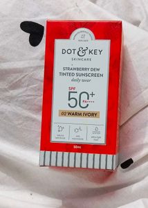 Dot & Key Strawberry Dew Sunscreen