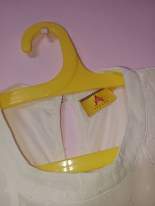 Butterfly top