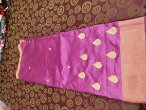 indori cotton Silk saree.. golden embroidery