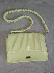 Chic Ruched Handle Bag
