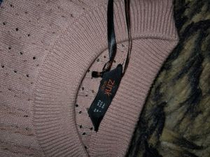 cropped oversized sweater.