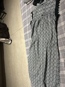 Patterned Sleeveless Dress