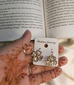 Beautiful Stud Earring