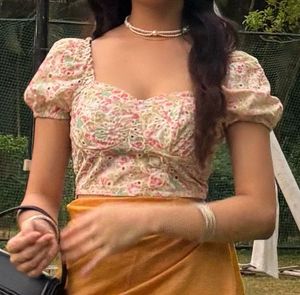 Floral Puff Sleeve Top
