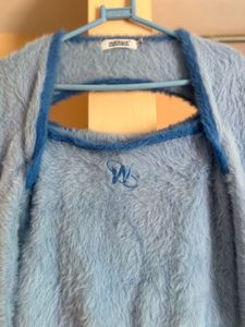 Faux fur cutout details sweatshirt/top