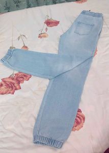 Girl's Jeans Zudio