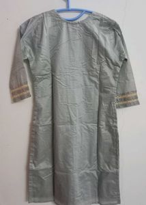 Elegant Embroidered Kurta