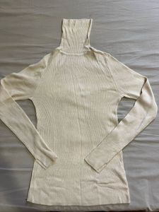 Ribbed Turtleneck Top
