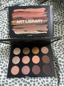 New MAC Art Library Eyeshadows- Nude Model
