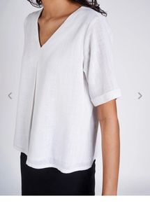 AND white Regular Fit Top