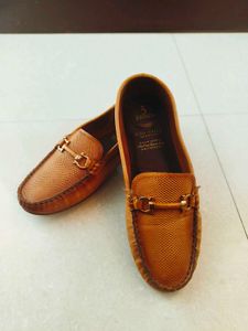 Limited Period Offer - Metro Footwear For Women