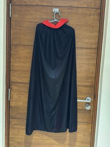 Halloween : Vampire Costume Reversable  Cape