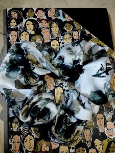 Trending XXL Scrunchies