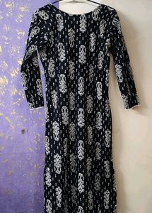 Black &amp; White Print Kurti