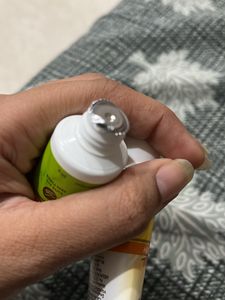 Mama Earth Vitamin C Sunscreen And Moisturiser