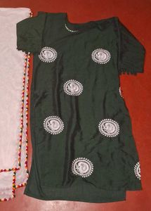 Women&#39;s Kurta Set