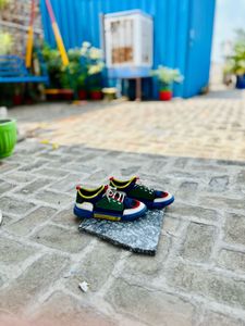 Sneakers At Lower Price