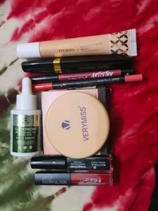 Fully Covered Makeup Products Sets