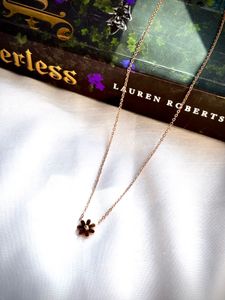 Daisy Pendant Anti-Tarnish Necklace