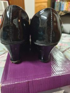 Black Belley