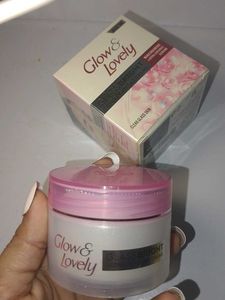 Glow &amp; Lovely Gel Creme &amp; Brightening Sunscreen