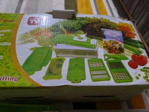 Vegetable And Fruit Chopper