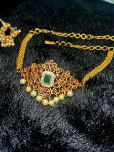 Gold -Plated Pearls Beaded Jewellery Set