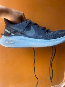 Nike Running Shoes - Excellent Condition