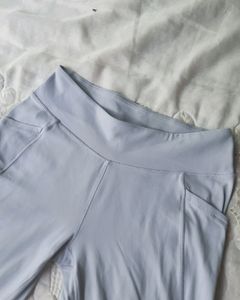 Ivivva By LULULEMON leggings.