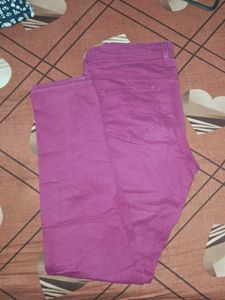 rose color Jeans