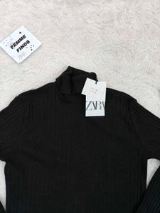 Zara Black Turtleneck Long Sleeve Top