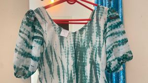 NEW KURTI - LAVENDERLABEL- NeverUsed- Tie &amp; Dye Georgette Green kurti With Ballon Sleeves