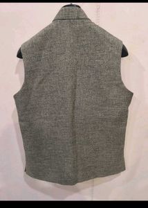Set of 4 men&#39;s waistcoats for formal events