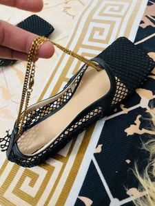 Black Net Flats
