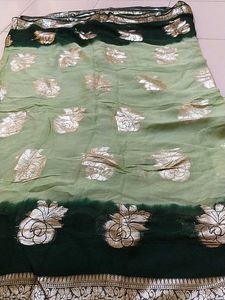 Elegant Floral Design Saree