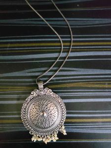 Silver Look Alike Pendant Necklace With Faux Pear