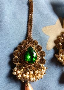 Earings And Mangtika