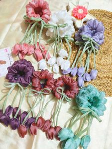 Tulip Scrunchie