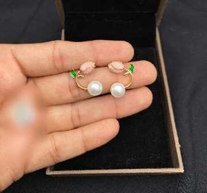 Tulip Pearl Earrings