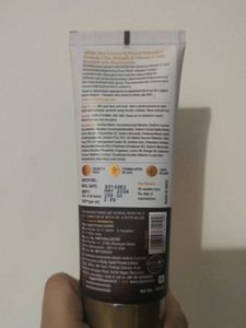 WOW Vitamin C Face Wash