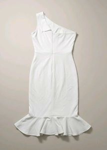 Elegant White One-Shoulder Dress